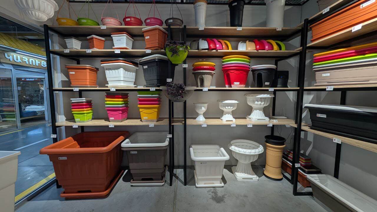 Bloom Pots